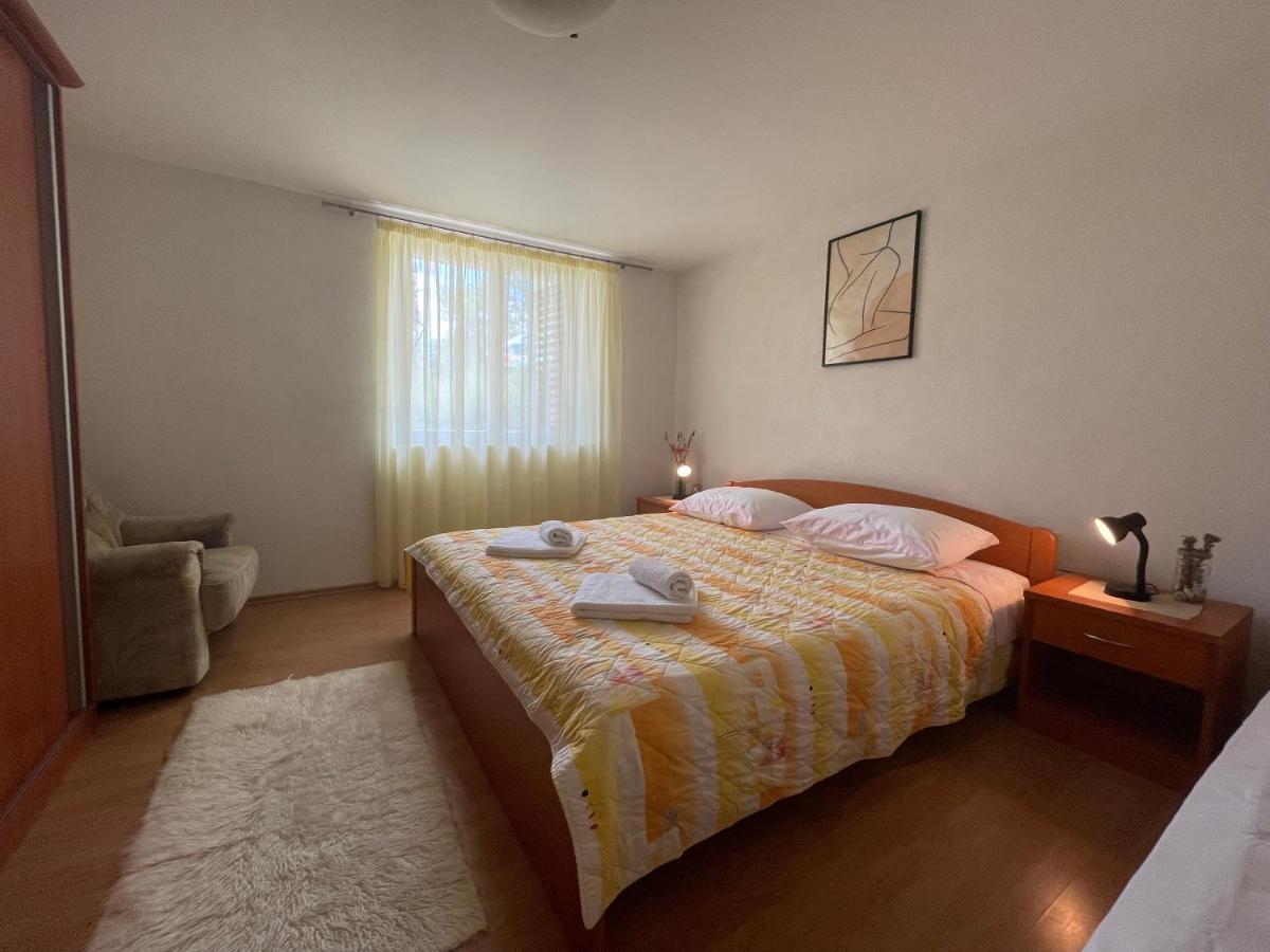 Apartment Benky Pićan Екстериор снимка